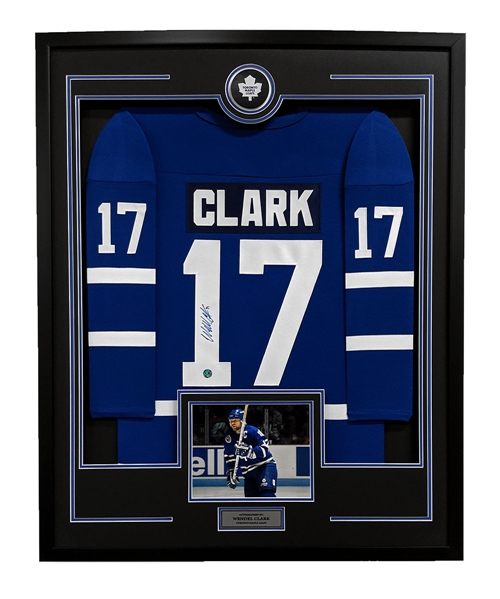 Wendel Clark Toronto Maple Leafs Signed Retro Style 36x44 Framed Hockey Jersey