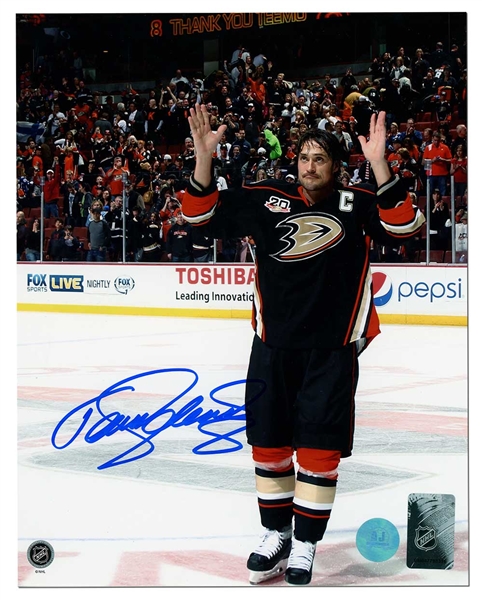 Teemu Selanne Anaheim Ducks Autographed Final Game Farewell 16x20 Photo