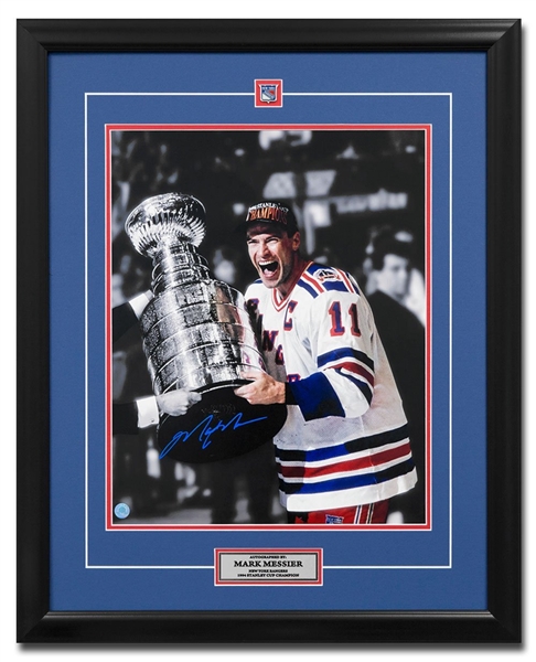 Mark Messier New York Rangers Autographed 1994 Stanley Cup Champion 26x32 Frame