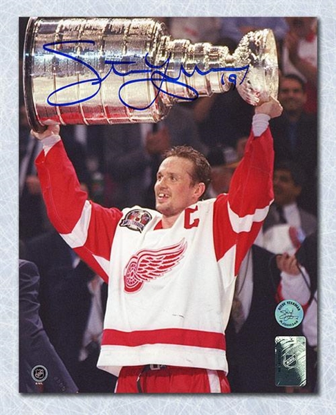 Steve Yzerman Detroit Red Wings Autographed 1997 Stanley Cup 8x10 Photo