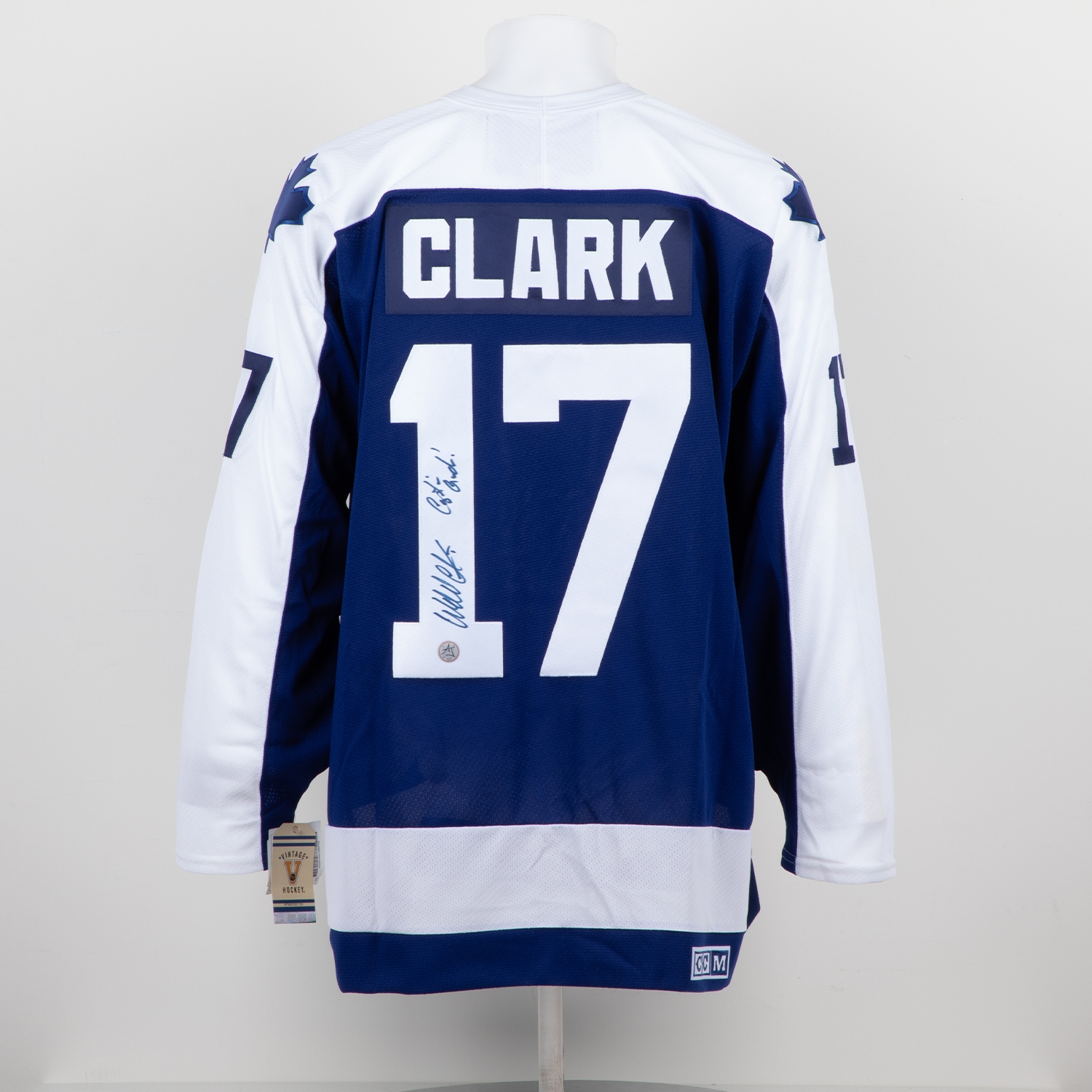 Wendel Clark Signed Toronto Maple Leafs Vintage CCM Jersey with Captain Crunch Note