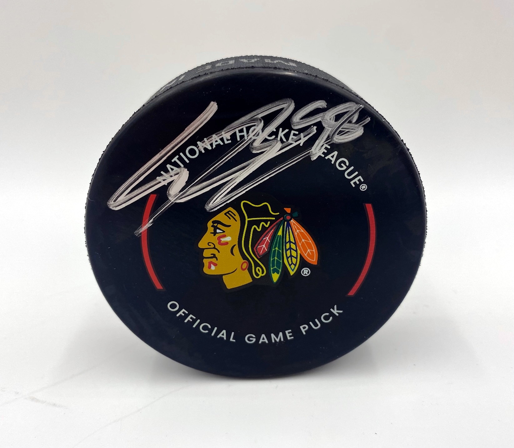 Connor Bedard Signed Chicago Blackhawks Official NHL Game Puck (Streaky)